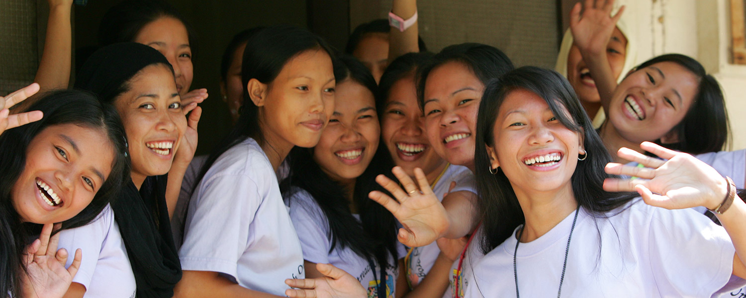 Young women in the Phillipines