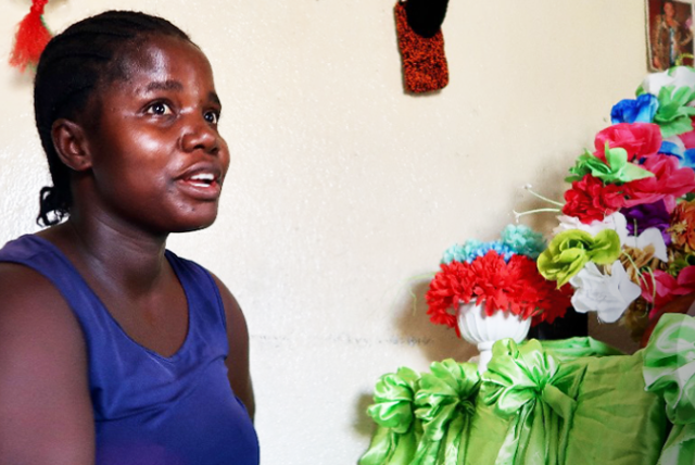 A photo of Evelyn Sumo, a 28-year-old entrepreneur from Liberia, who is participating in EDC’s USAID Youth Advance Activity 